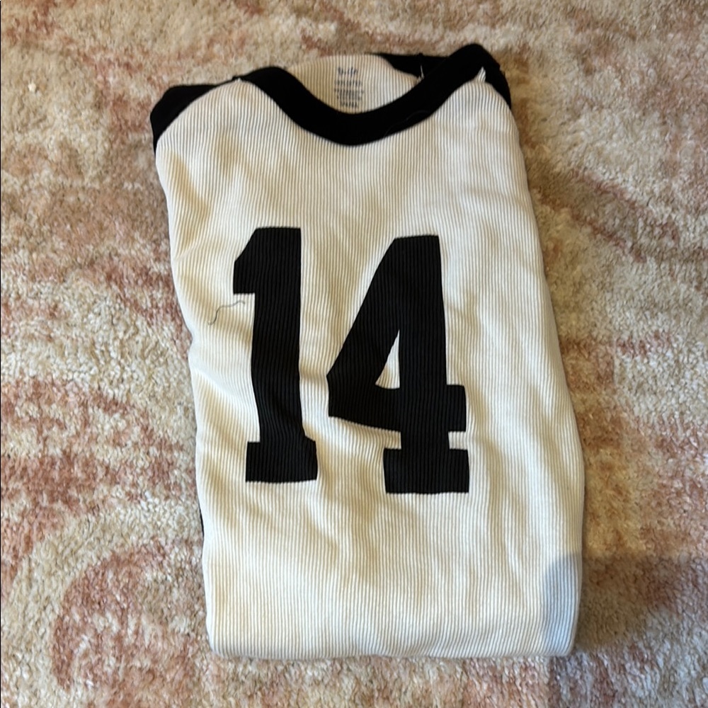 Brandy Melville Black and White Long Sleeve Tee